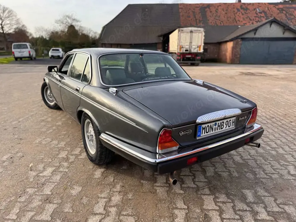 Daimler Double Six XJ12