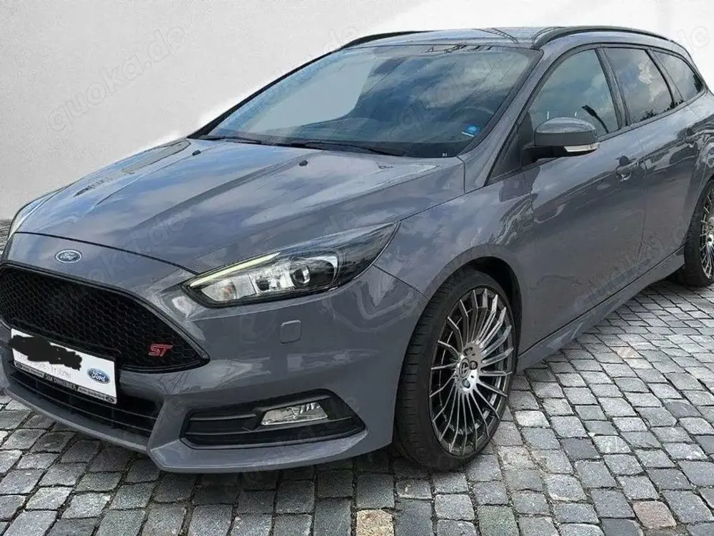 Ford Focus Focus Turnier Turnier 2.0 EcoBoost ST mit Leder-Sp