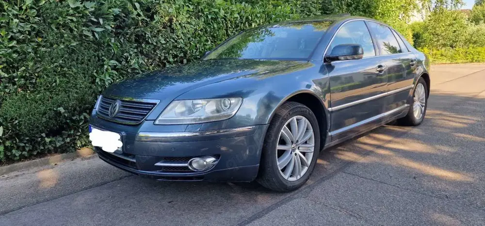 Volkswagen Phaeton 3.2 V6 4MOTION langer Automatik (5 Sitzer