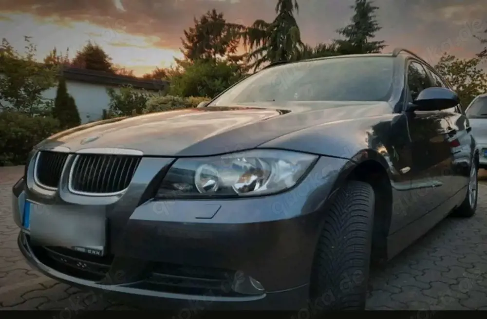 BMW 320 320i Touring