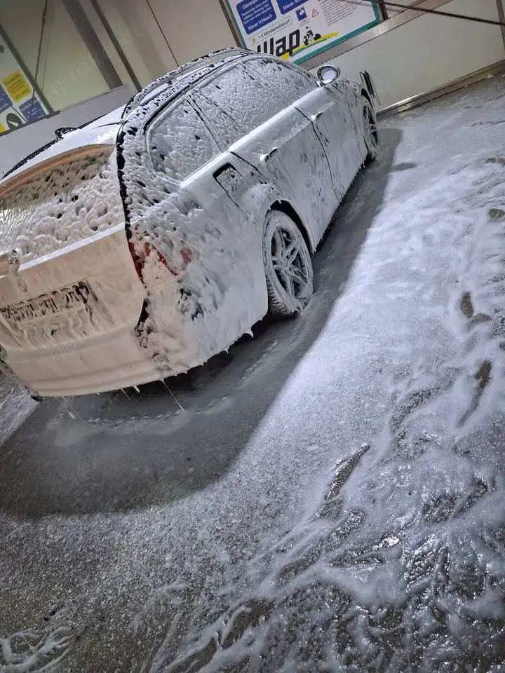 BMW 318 318d DPF Touring