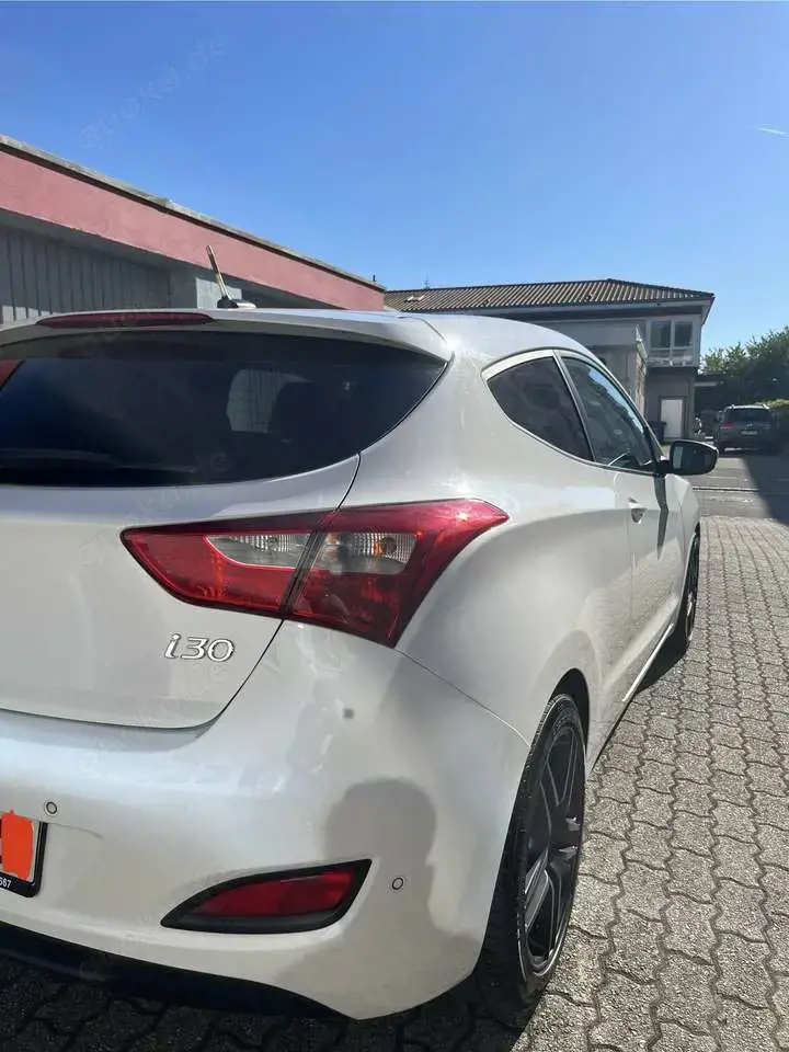 Hyundai i30 1.6 CRDi Coupe Design