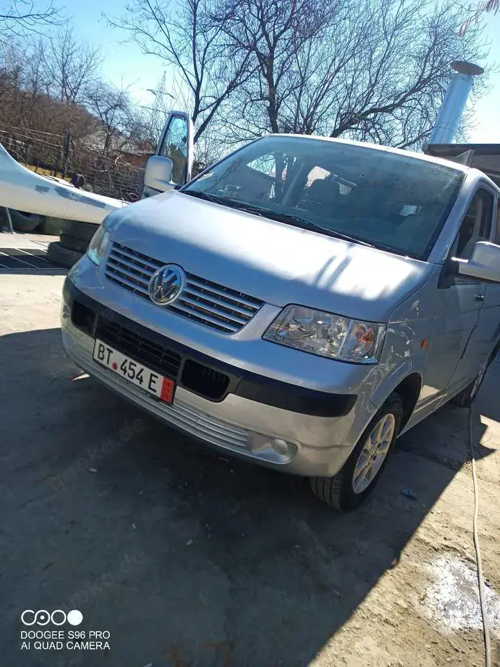 Volkswagen T5 Transporter