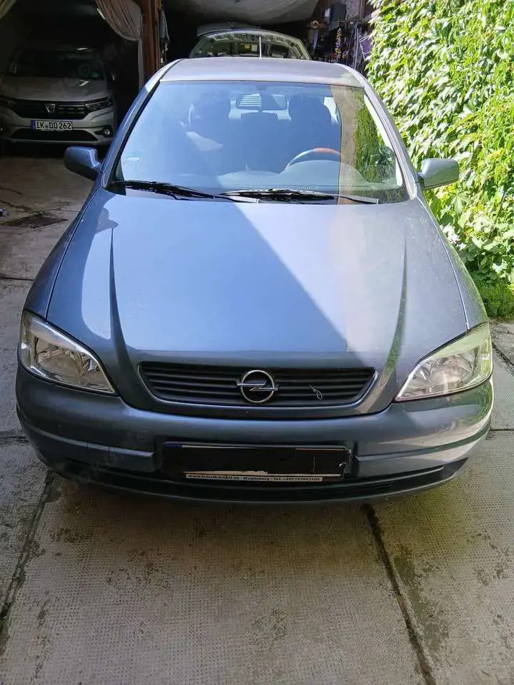 Opel Astra 1.6