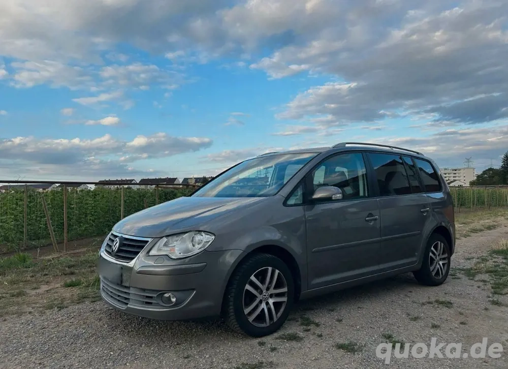 VW Touran Tsi 7 Sitzer sehr gepflegt 