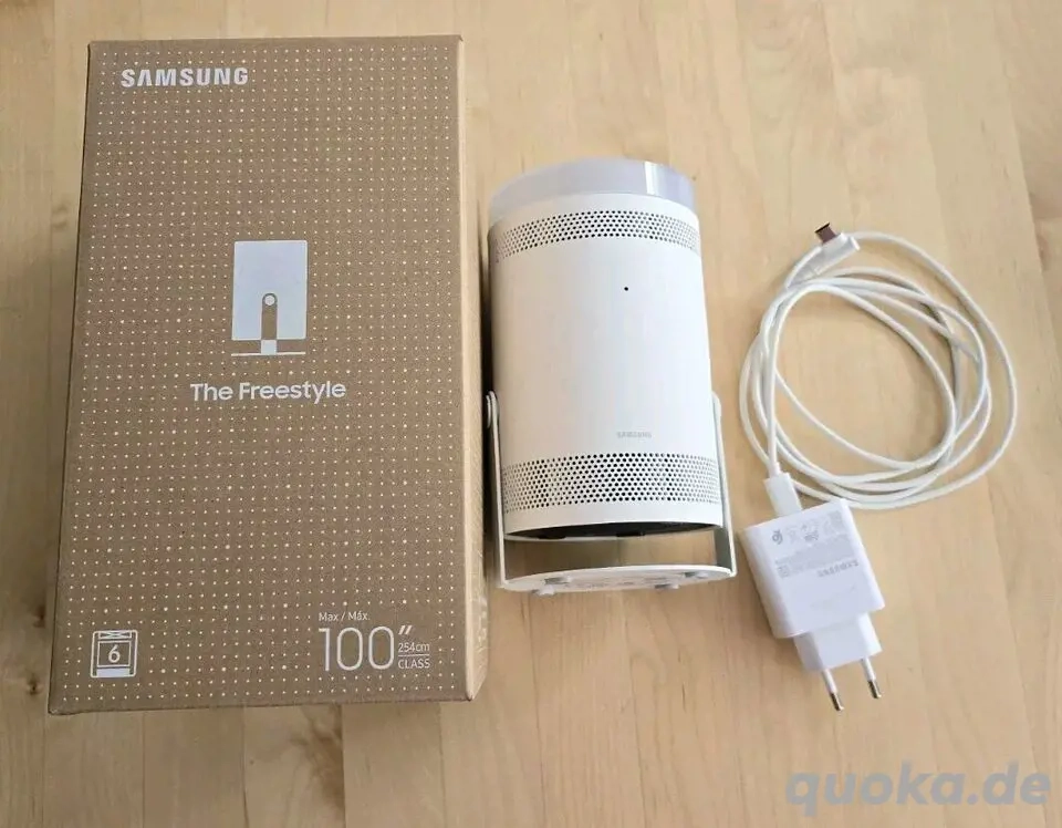 Samsung Beamer Freestyle 2nd Gen Beamer *Wie neu* LFF3C Full-HD 550 Lumen WLAN Samsung Beamer Freestyle 2nd Gen Beamer *Wie neu* LFF3C Full-HD 550 Lumen WLAN