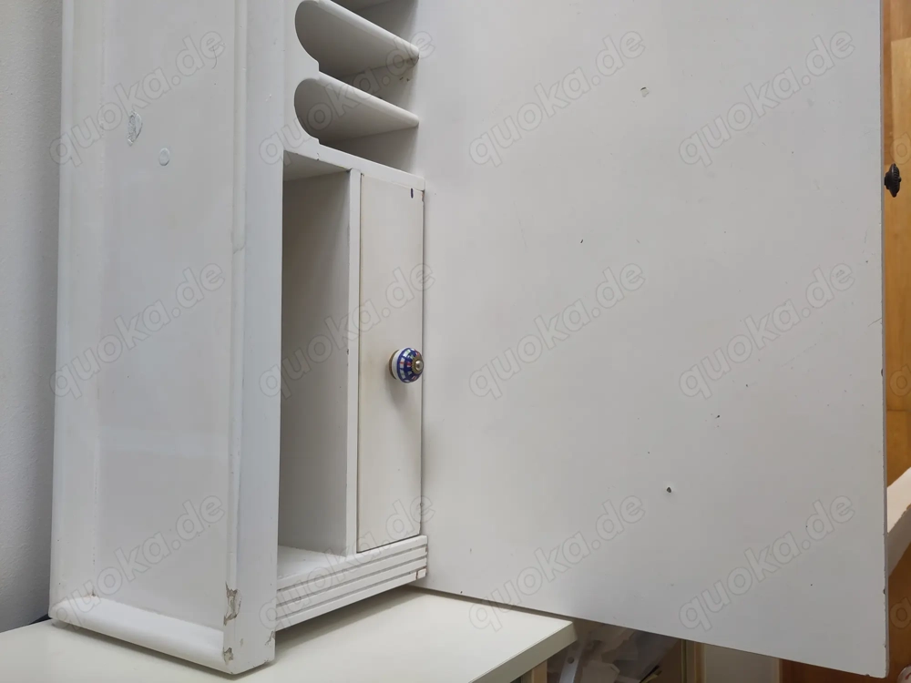 Weißer Schreibtisch zu verschenken