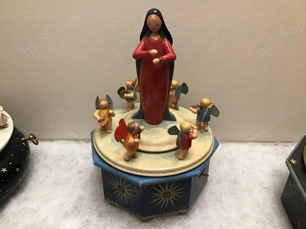 Wendt & Kühn alte Spieluhr bunte Engel mit Madonna ohne Kind. Defekt  Erzgebirge
