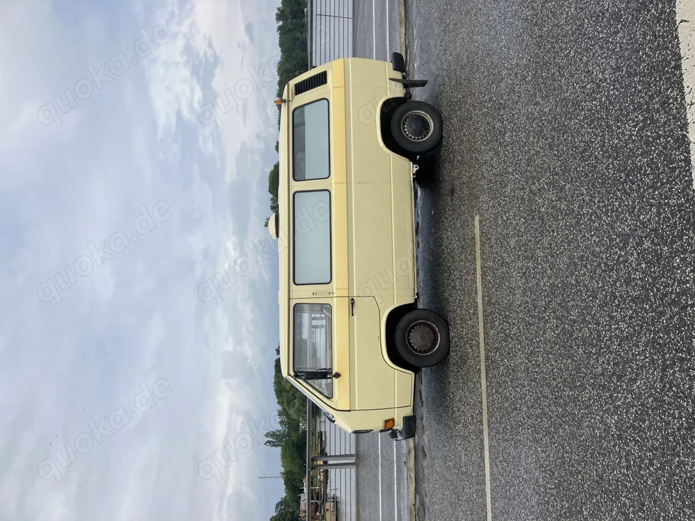 Volkswagen Bulli , 4 Sitzer- LKW 134  Steuer, 2.1WBX, Benziner,