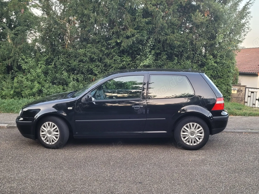 Volkswagen Golf IV 1.6 16V TÜV 09 2026 gepflegt, Sitzheizung Klima
