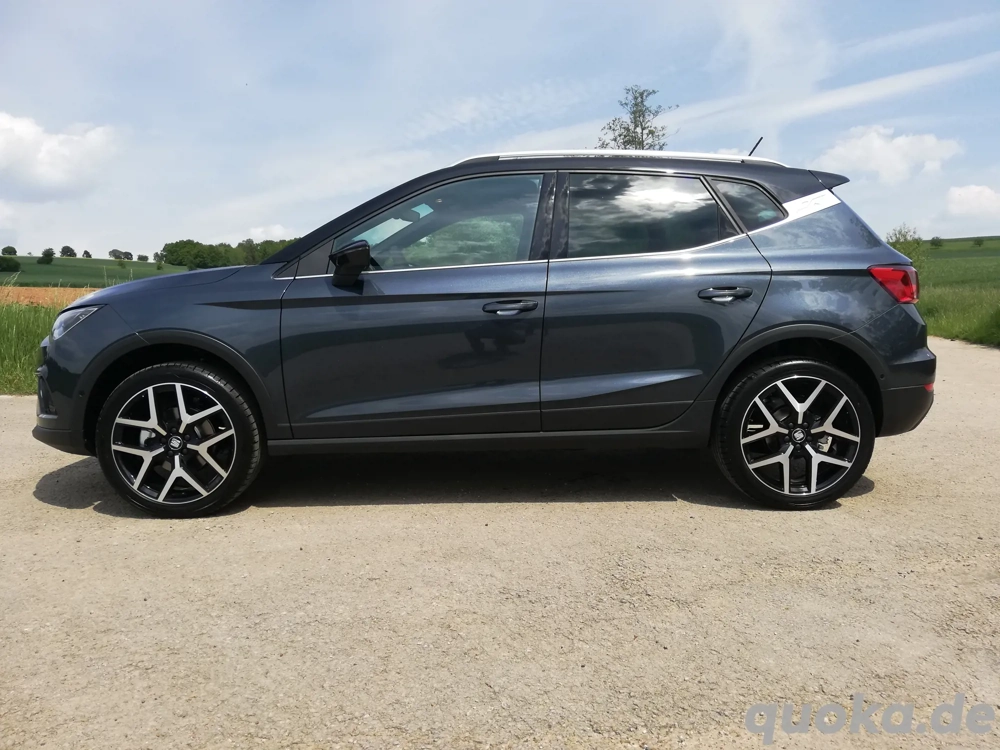 Zum Verkauf steht unser top gepflegter Seat Arona Modell FR mit toller Ausstattung top zustand! Kund