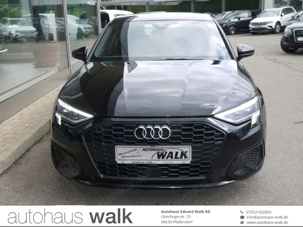 Audi A3 Sportback 35 TFSI S tronic NAVI/Sthz/Pano/RFK/LED