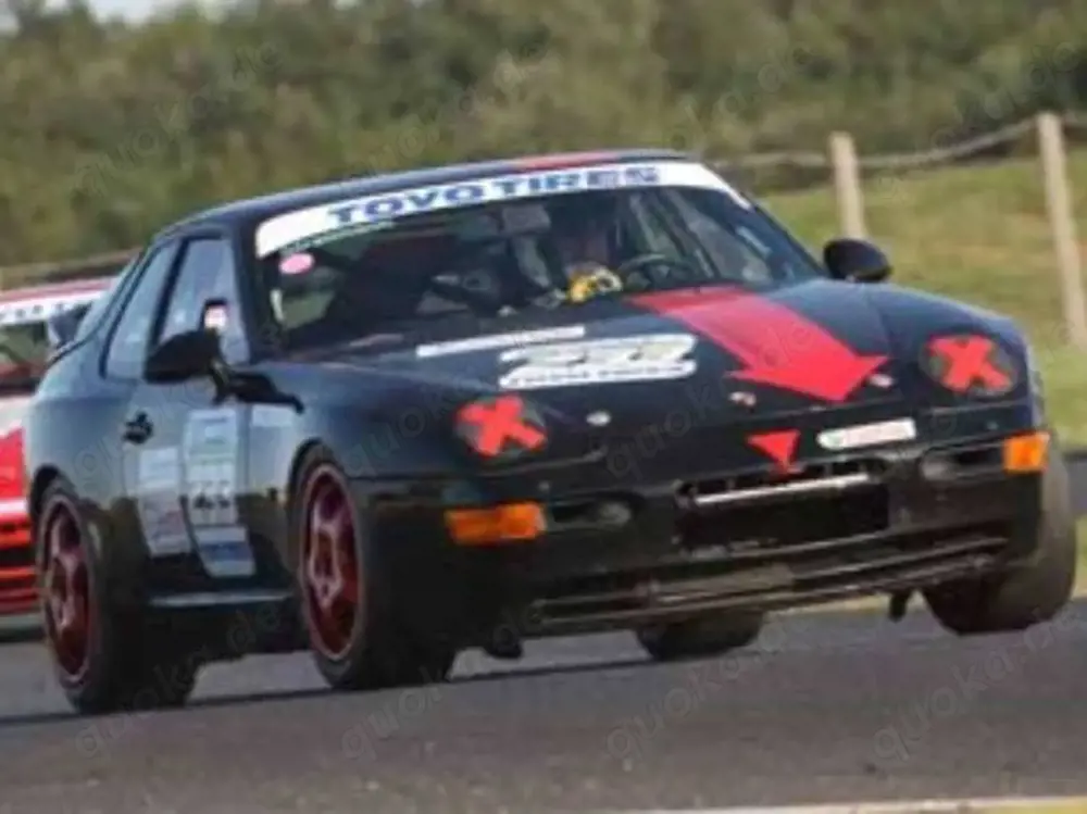 Porsche 968 CS  Rennwagen + Ersatzkarosserie