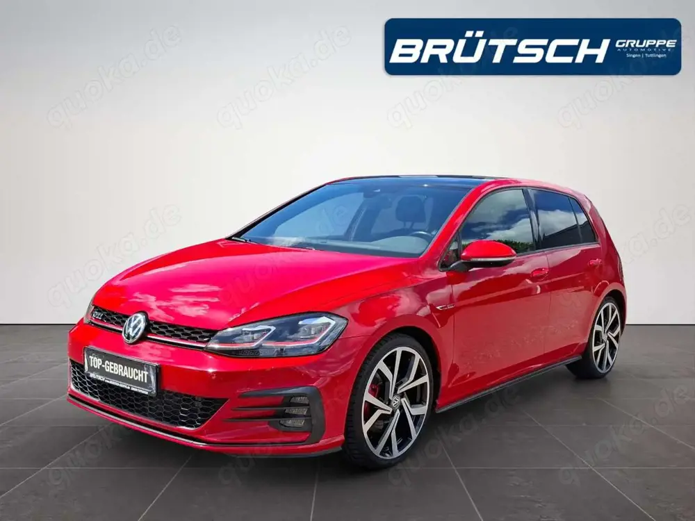 Volkswagen Golf VII 2.0 TSI GTI DSG / PANORAMA / LED / NAVI / DCC