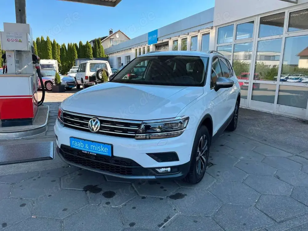 Volkswagen Tiguan Allspace United *ACC/LED/AHK/Kamera/HuD*