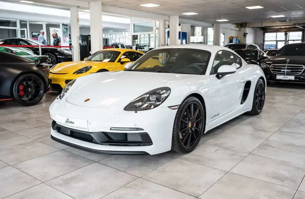 Porsche Cayman 718 Cayman GTS 4.0 PDK*LED*BOSE*R-CAM* Porsche Cayman 718 Cayman GTS 4.0 PDK*LED*BOSE*R-CAM*