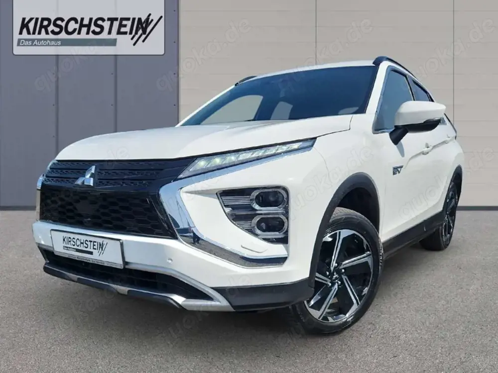 Mitsubishi Eclipse Cross Plug-In Hybrid Plus LED Navi Kamera