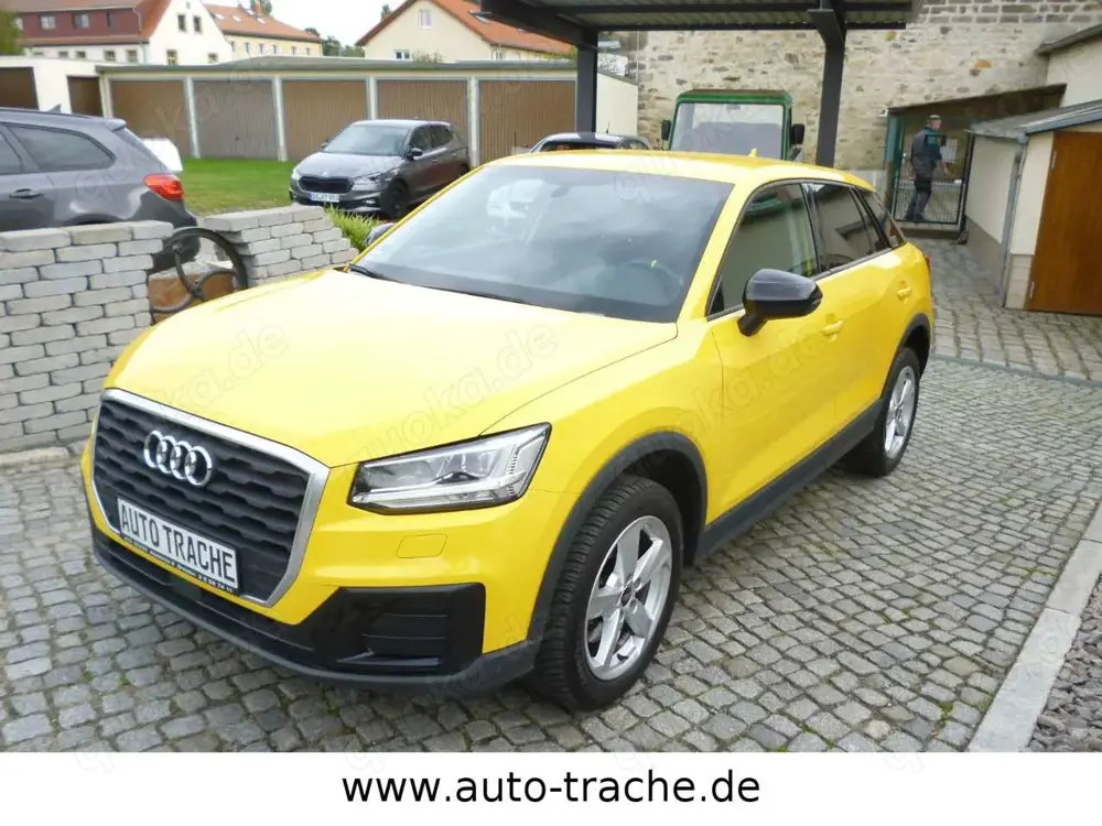 Audi Q2 basis Navi PDC