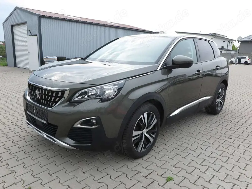Peugeot 3008 Allure Automatik AHnhängerkupplung