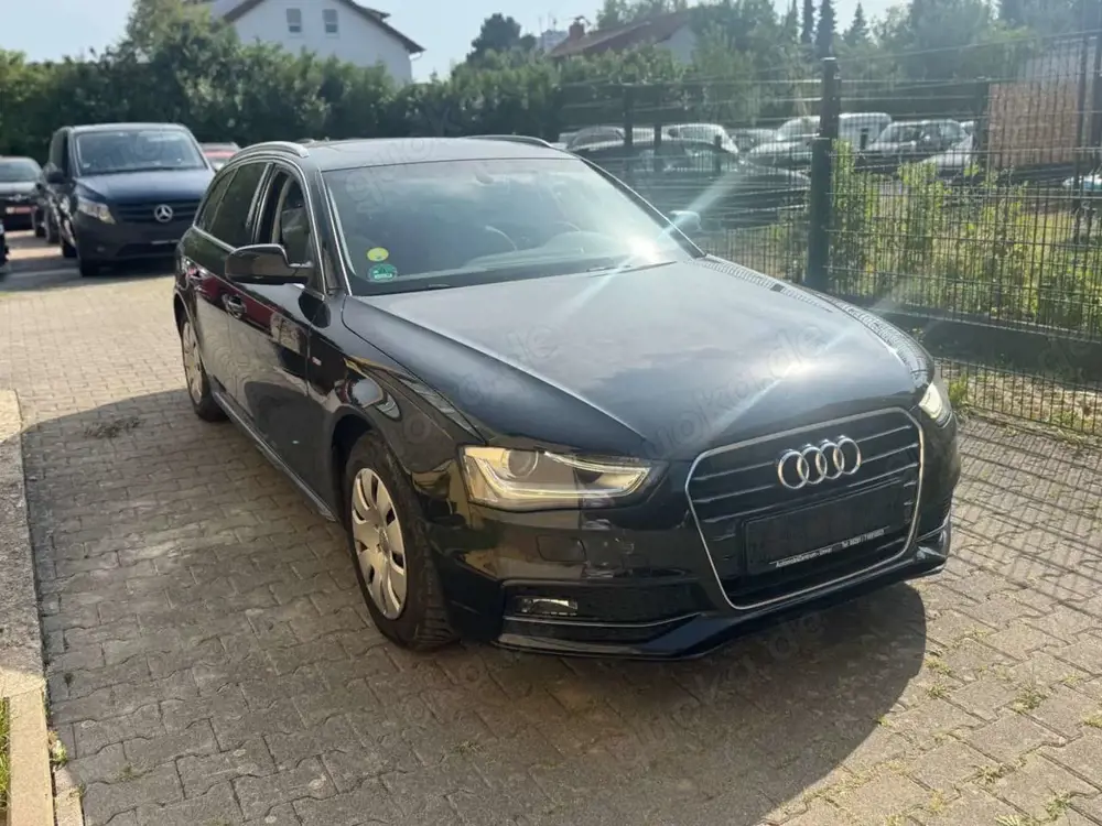 Audi A4 Avant 2.0TDI Clean diesel |PANO|LED|1.HAND|