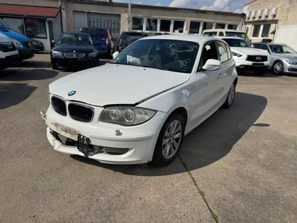 BMW 116 1 Lim. 116d Unfall Fahrbereit