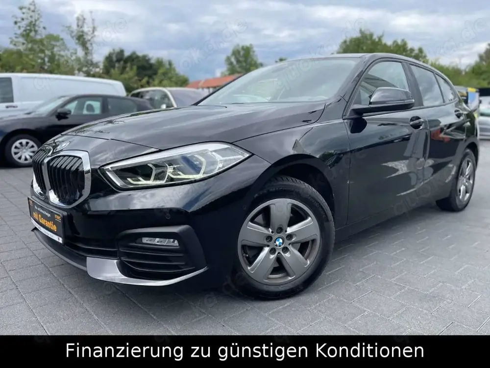 BMW 118 i Advantage *LIVE-COCKPIT*AUTOMATIK*NAVI*