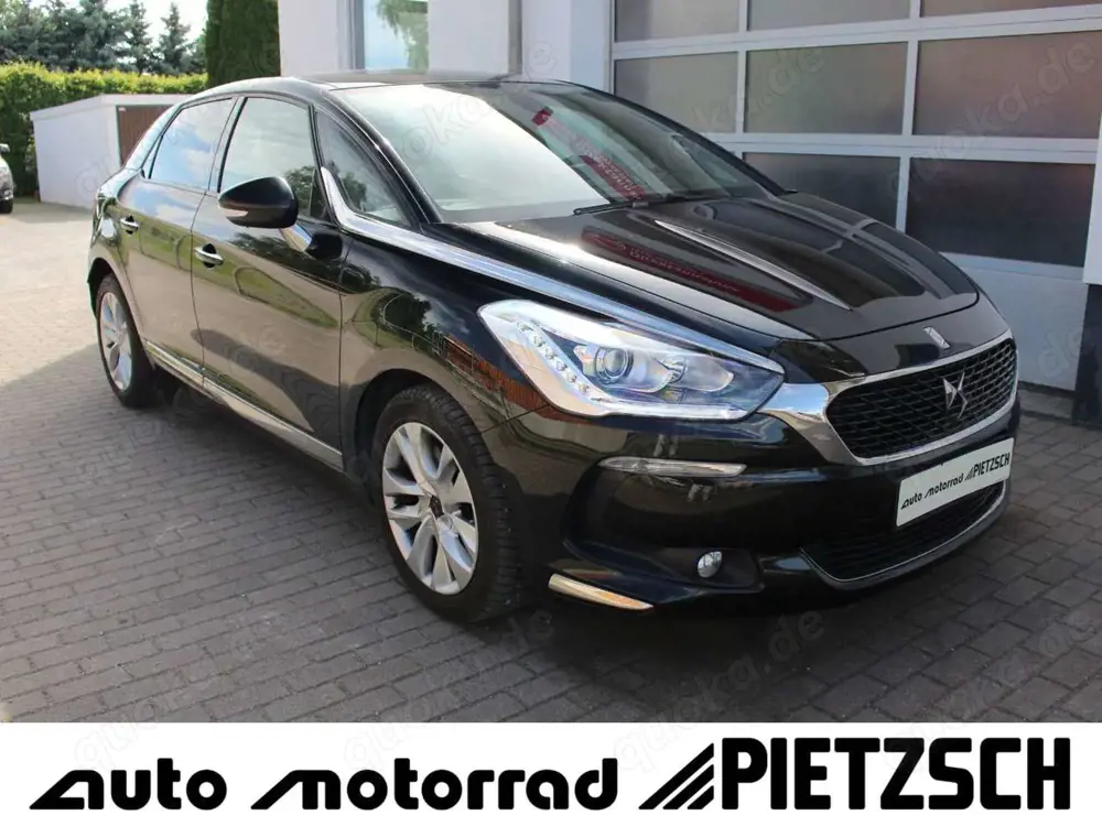 DS Automobiles DS 5 BlueHDi 180 AT S/S Kamera Leder Navi SHZ RS