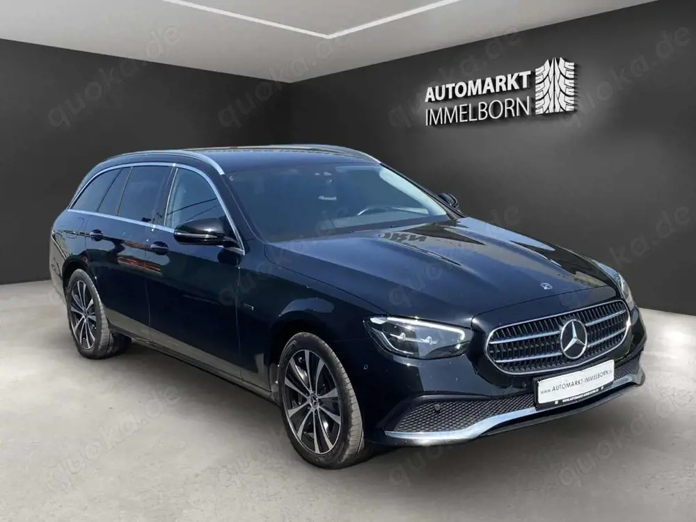 Mercedes-Benz E 300 de ALLRAD Avantgarde VollLeder*Kamera*LED*