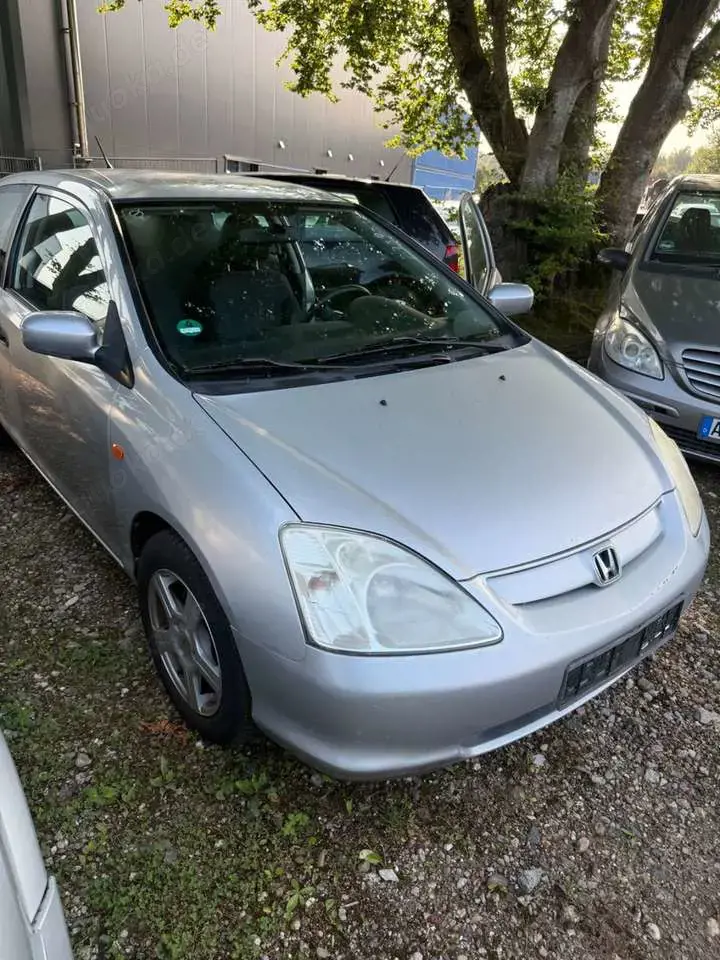 Honda Civic 1.4i S