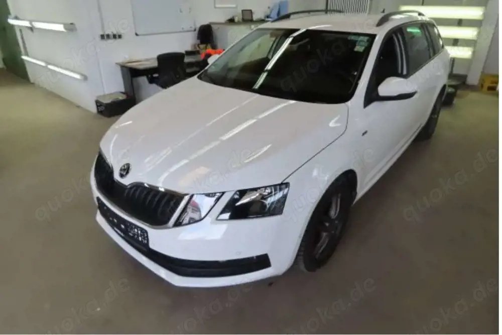 Skoda Octavia Co 2.0d DSG Soleil NAVI+/ACC/SHZ/RFK/8Fa