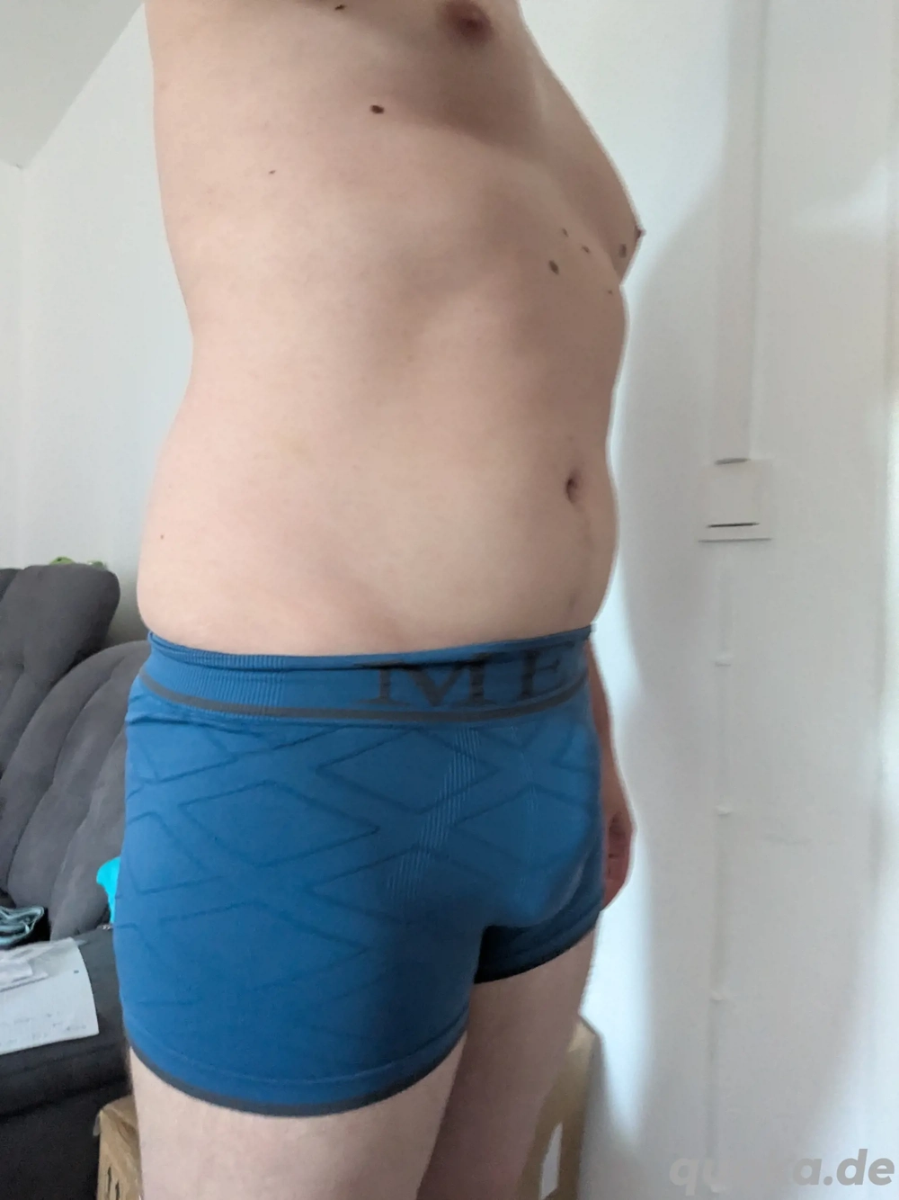 Unerfahrener, Mann sucht diskrete Huren-Erziehung durch gut bestückte Männer oder BBC (real only)