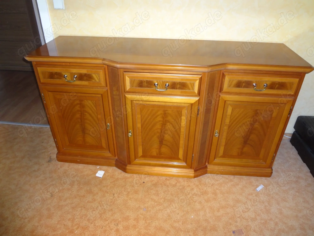 Kommode, Holzfurnier, 3 türig, 3 Schübe, B 170 cm
