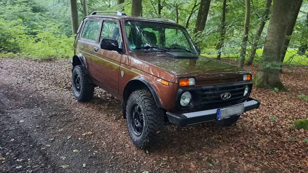 Lada 4x4 Lada Bronto 21214