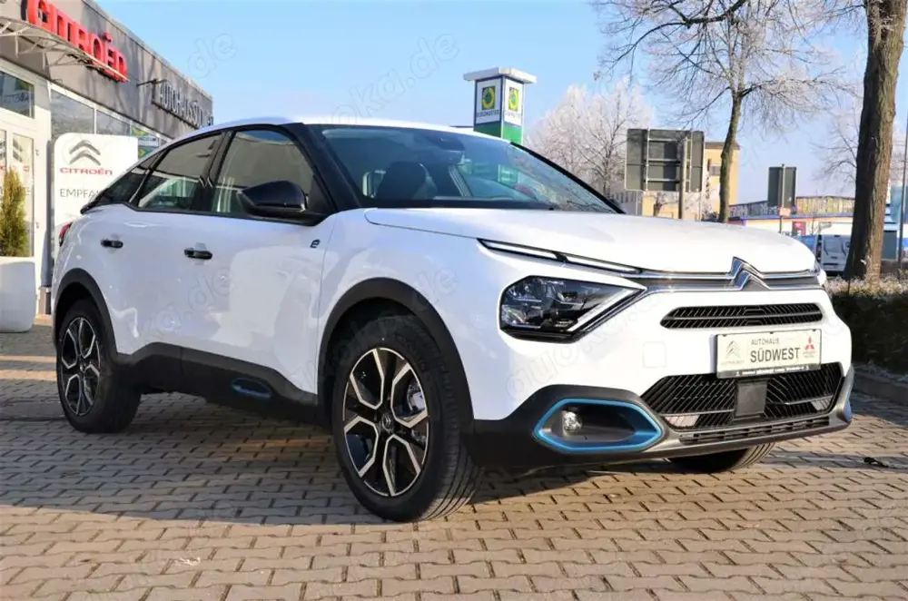 Citroen C4 e-C4 136 FEEL