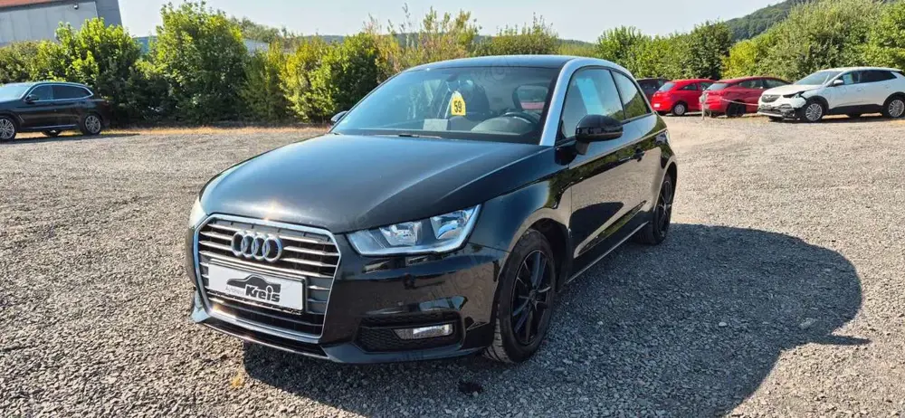 Audi A1 Multi Media SHZ PDC 8 fach
