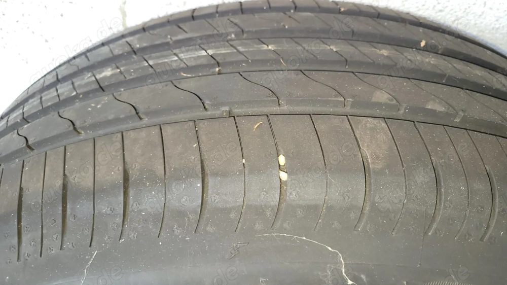 4x Sommerreifen Good Year Efficient Grip 215 55 R17 98W