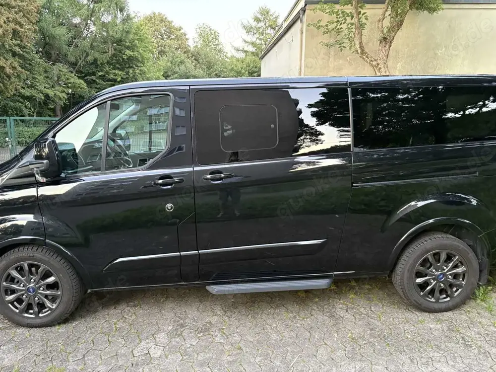 Ford Tourneo Custom 320 L2H1 VA Autm. Titanium X