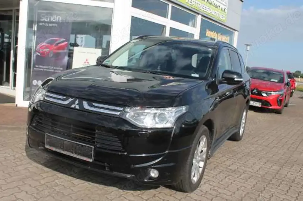 Mitsubishi Outlander 2.2 DI-D Intense