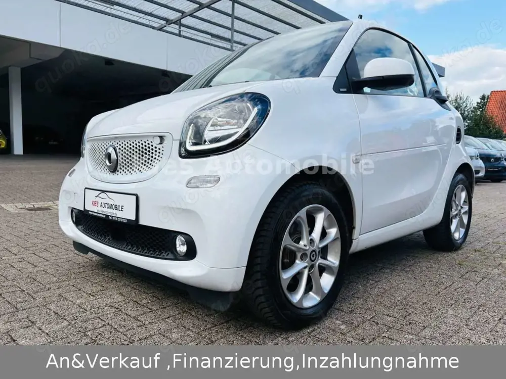 smart forTwo Passion AUTOM/SITZH/NAVI/PANO/KAMERA/KLIM
