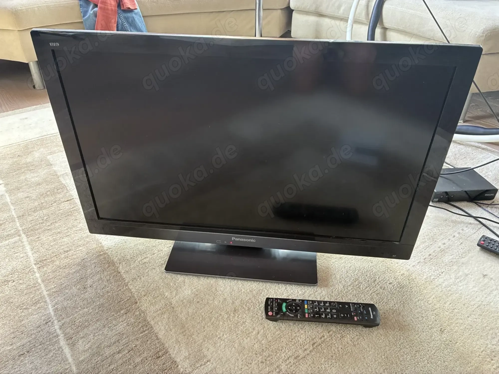Panasonic TX-L32 EW 30 Bildschirm 80 cm HD LED LCD Internet TV