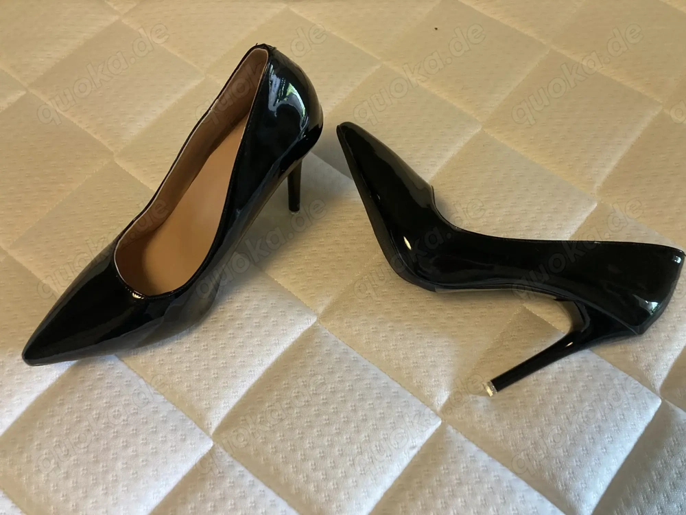 Magst du sexy High Heels einer sexy Frau?