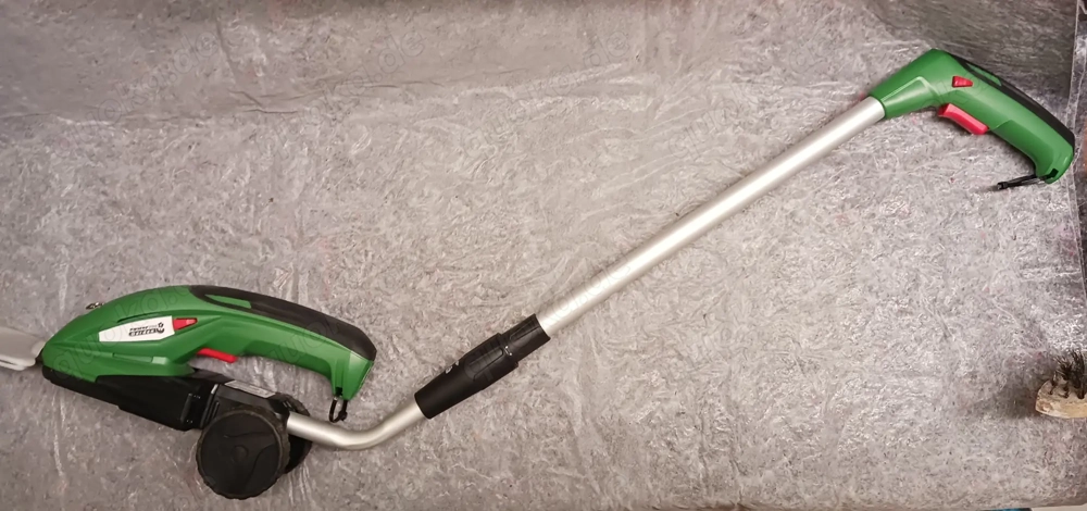 Akku Gras-Heckenschere mit Teleskopstiel- gebraucht-