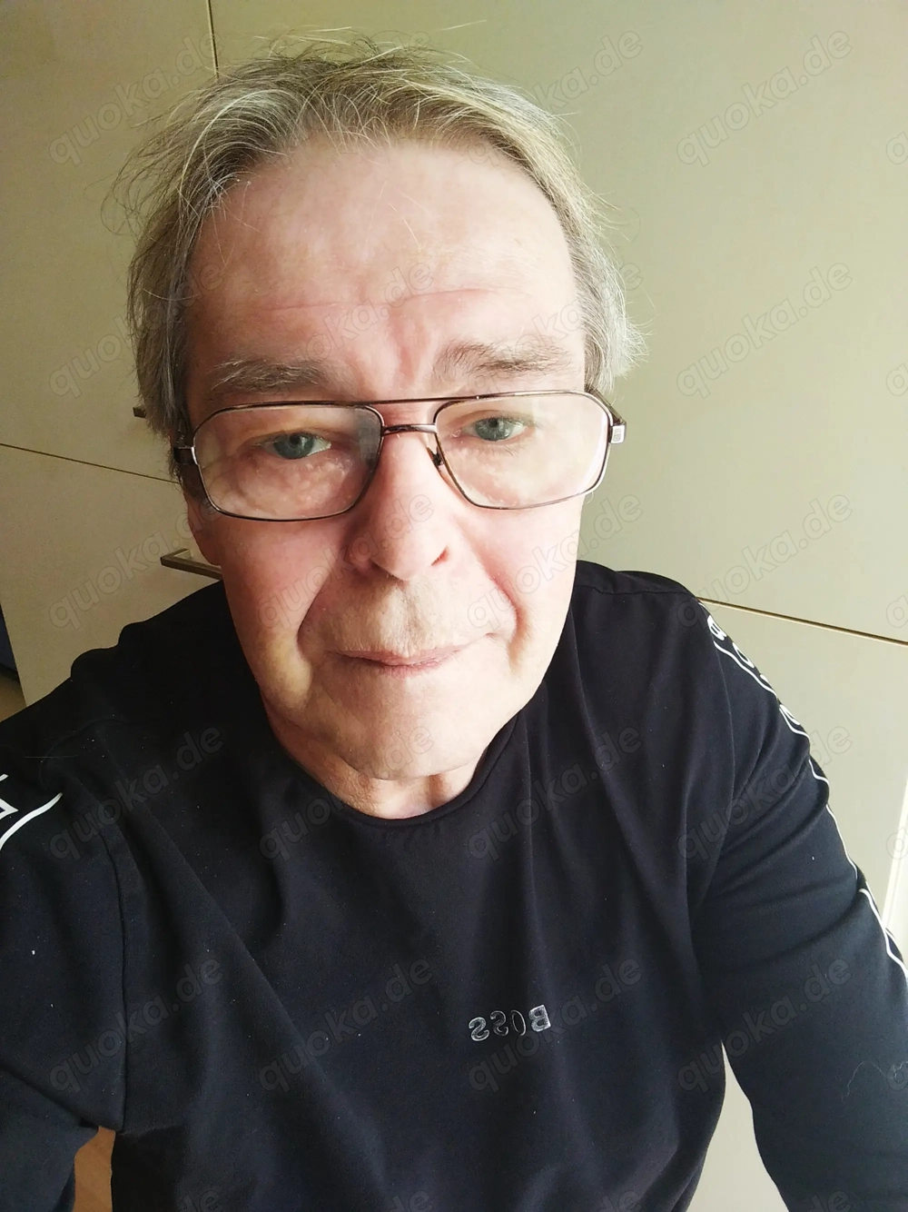 Suche nette Frau gerne asiatisch 