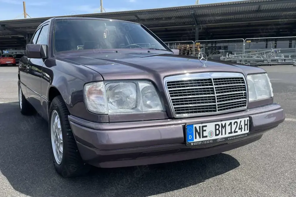 Mercedes-Benz E 200 E-klasse, Nur 106Tkm, TOP. Navi,OLDTIMER