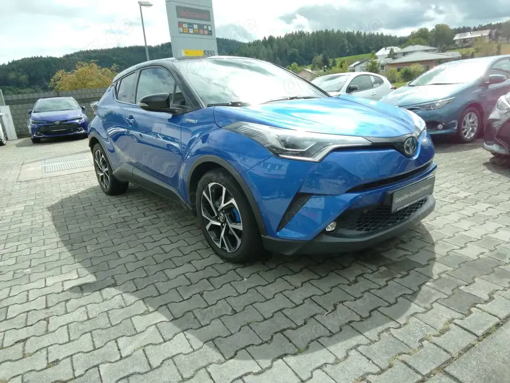 Toyota C-HR Hybrid Style LED Paket, mit Navigationssystem