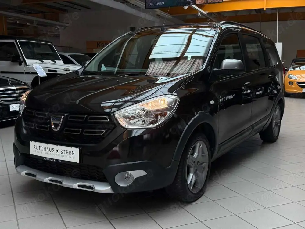 Dacia Lodgy Stepway 7-Sitzer|SHZ|PDC|Kamera|Klima|Navi