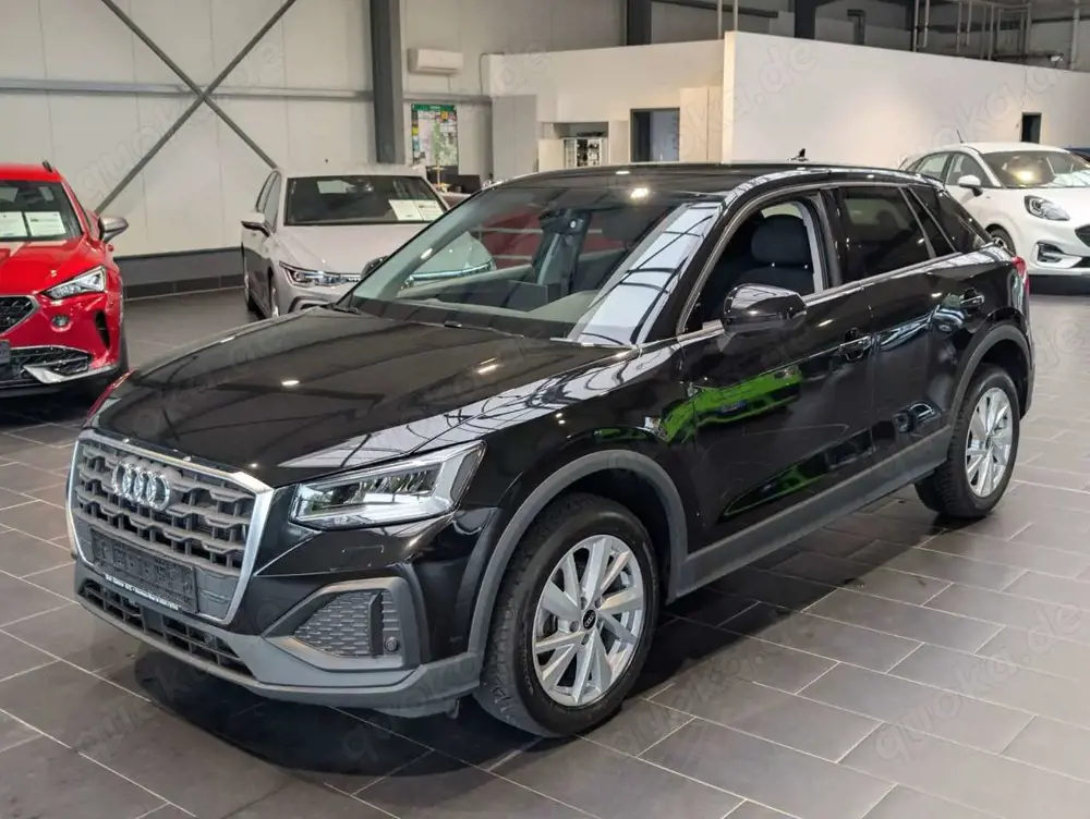 Audi Q2 35 TFSI S tronic Navi Kamera PDC