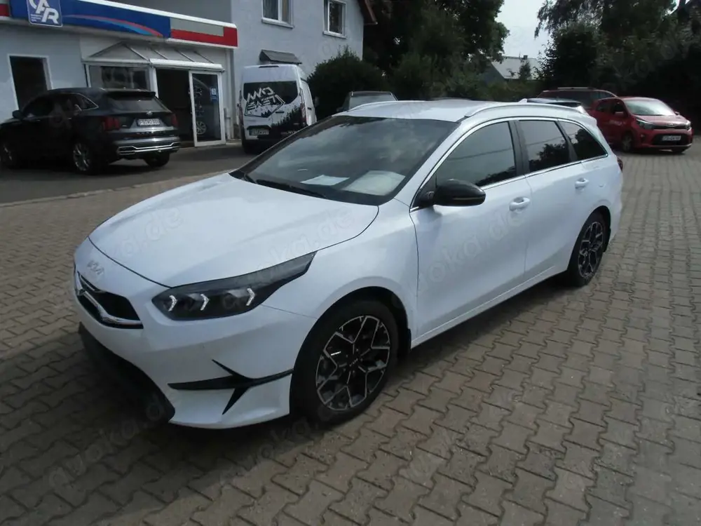Kia Ceed SW / cee'd SW Edition 30 SITZ-LENKRADHEIZUNG KLIMAAUTOMATIK NAVI