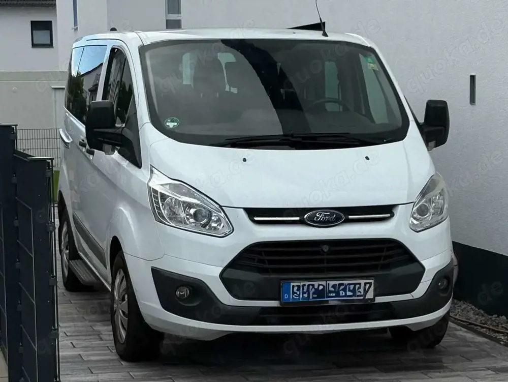 Ford Transit Custom 2.2 TDCi 9 SITZE