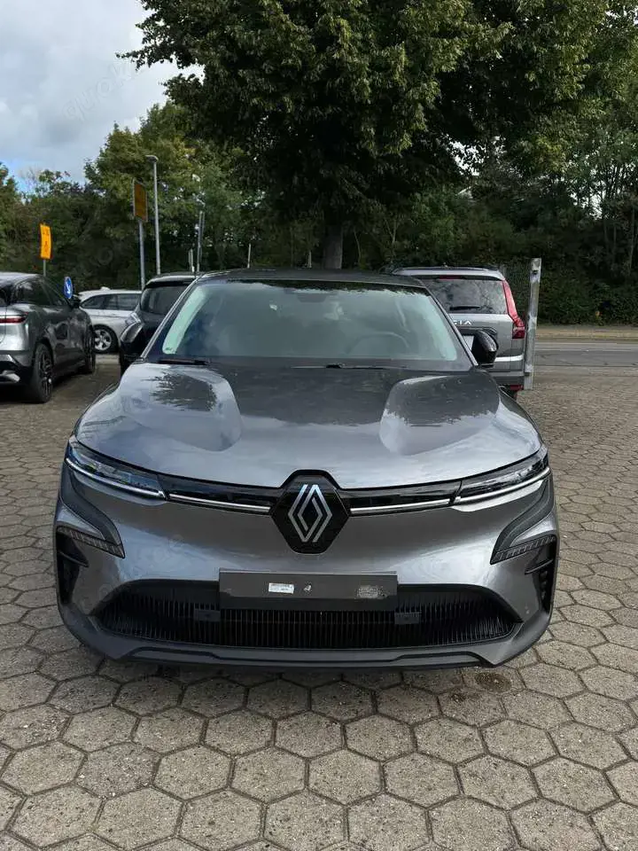 Renault Megane E-Tech EV60 130 Evolution ER (60 kWh)
